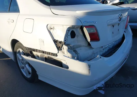 2009 Toyota Camry Se z USA, uszkodzony, nr VIN 4T1BE46K09U908766